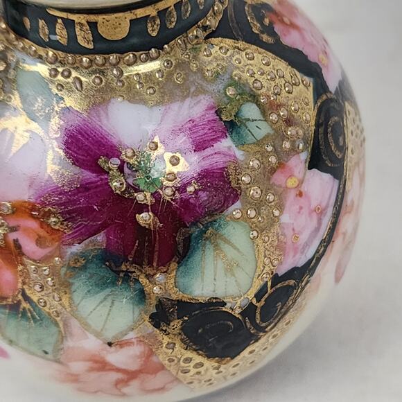 Victorian Salt & Pepper Shaker Set Moriage Floral Rose Gilt Muffineer Pink Black - Picture 9 of 11